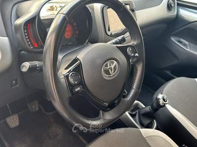 Toyota Aygo 5 porte x-cool Grigio usata Cardito