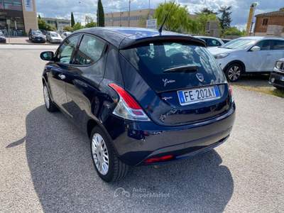 Lancia Ypsilon 1.2 69 CV 5 porte Silver 5 POSTI Blu/Azzurro usata Sinalunga