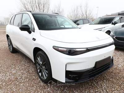 Leapmotor C10 REEV 158kW phev Design Bianco usata Melegnano