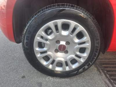 Fiat Panda 1.2 GPL 69cv - UNIPRO TAGLIANDATA Rosso usata Ciampino