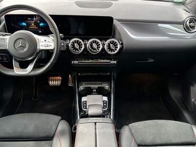 Mercedes-Benz Classe B 2020 Mercedes-Benz B200 AMG LINE 7G-DCT-PANO-R CERCHI 19 Nero usata VIGEVANO