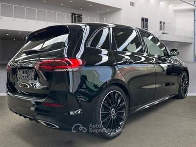 Mercedes-Benz Classe B 2020 Mercedes-Benz B200 AMG LINE 7G-DCT-PANO-R CERCHI 19 Nero usata VIGEVANO