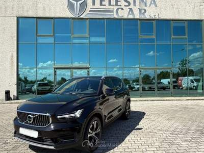 Volvo XC40 T4 Recharge Plug-in Hybrid Inscription Expression Nero usata San Salvatore Telesino