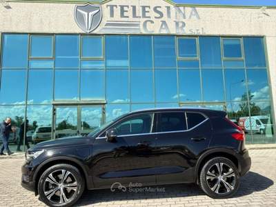 Volvo XC40 T4 Recharge Plug-in Hybrid Inscription Expression Nero usata San Salvatore Telesino