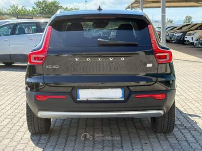 Volvo XC40 T4 Recharge Plug-in Hybrid Inscription Expression Nero usata San Salvatore Telesino