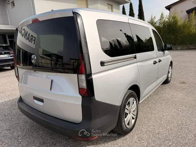 Volkswagen Caddy 2.0 TDI 102 CV Life Maxi Argento usata CALCINATO
