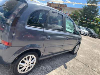 Opel Meriva non fumatore Grigio usata Montesarchio