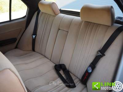 Alfa Romeo Alfetta 2.0 Quadrifoglio Oro Argento usata Bari
