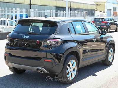Jeep Avenger 1.2 Turbo 100 CV Altitude Nero usata Pianezza