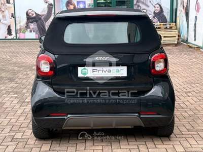 Smart ForTwo SMART fortwo 70 1.0 twinamic cabrio Passion Nero usata Manerba del Garda