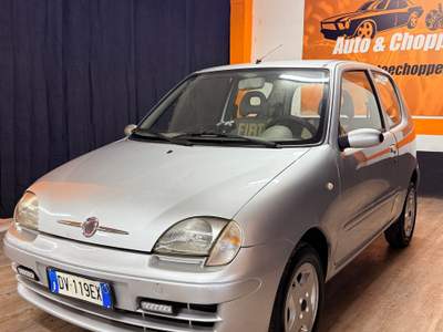 Fiat 600 BELLISSIMA FIAT 600 ADATTA A NEOPATENTATI Argento usata Roma