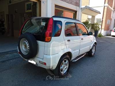 Daihatsu Terios 1.3 SX 4X4 *IMPIANTO GPL APPENA RINNOVATO* Bianco usata Canelli