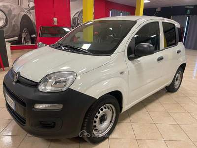 Fiat Panda 1.0 S&S Hybrid Van 2 posti Bianco usata Bozzolo