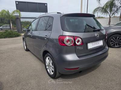 Volkswagen Golf 1.6 TDI DPF DSG Highline Grigio usata Taranto