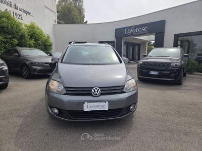 Volkswagen Golf 1.6 TDI DPF DSG Highline Grigio usata Taranto