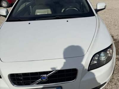 Volvo C70 mezzo in ottime condizioni garanzia Bianco usata Umbertide