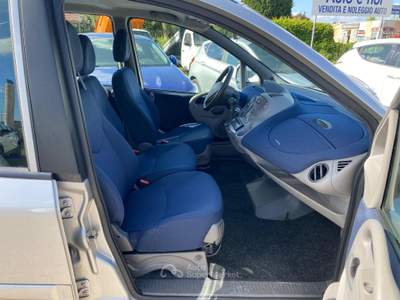 Fiat Multipla 1.9 MJT Dynamic KM CERTIFICATI Argento usata Sinalunga