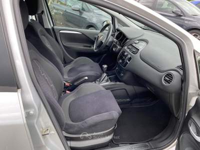 Fiat Punto 1.3 MJT II 75 CV 5 porte Lounge Argento usata Sinalunga