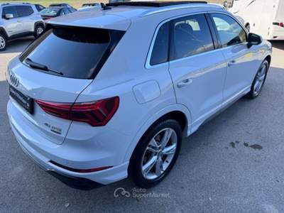 Audi Q3 40 TFSI quattro S tronic S line edition 4x4 S-line Bianco usata Sant'Angelo in vado