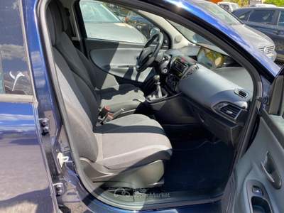Lancia Ypsilon 1.2 69 CV 5 porte Silver 5 POSTI Blu/Azzurro usata Sinalunga
