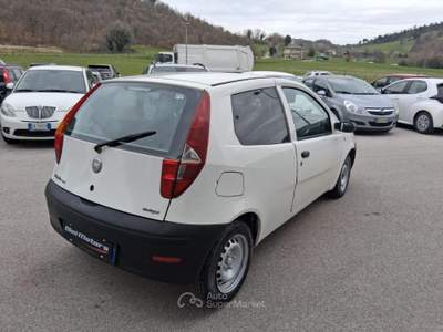 Fiat Punto 1.3 JTD 3p. 2 p.ti Van N1 AUTOCARRO Bianco usata Sant'Angelo in vado