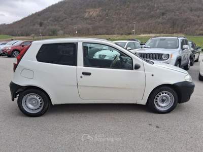 Fiat Punto 1.3 JTD 3p. 2 p.ti Van N1 AUTOCARRO Bianco usata Sant'Angelo in vado