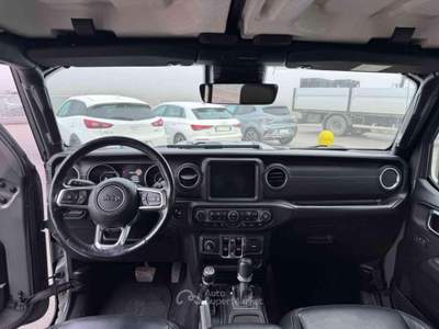 Jeep Wrangler Unlimited 2.2 Mjt II 4X4 4WD Sahara GANCIO TRAINO Grigio usata Sant'Angelo in vado