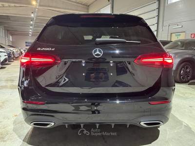Mercedes-Benz Classe B d Autom. AMG Premium Plus NAVI/LED MULTIC./TELECAM Nero usata Savigliano