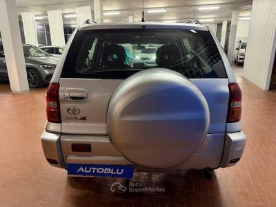 Toyota RAV4 5p 2.0 d-4d 16v sol fl Argento usata Bollengo