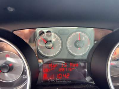 Fiat Punto 1.4 Natural Power Lounge Bianco usata Roma