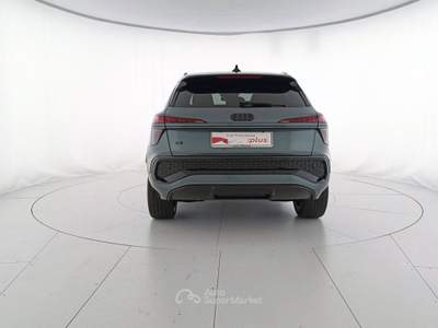 Audi Q3 1.5 tfsi mhev s line edition 150cv s-tronic Verde usata Assago