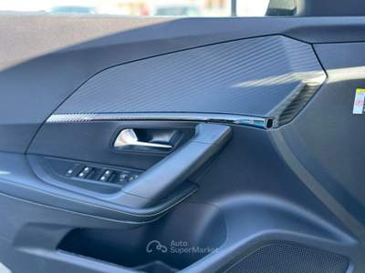 Peugeot 2008  - 2008 1.2 puretech allure s&s 100cv Blu/Azzurro usata Roma