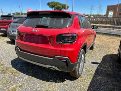 Jeep Avenger Avenger - avenger 1.2 turbo altitude fwd 100cv Rosso usata Legnano