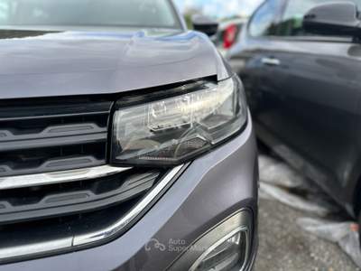Volkswagen T-Cross  - t-cross 1.0 tsi style 110cv Grigio usata Roma