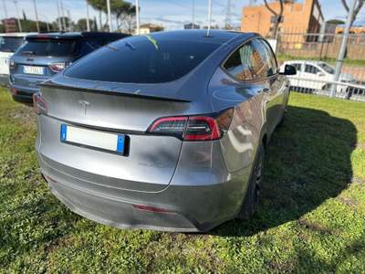 Tesla Model Y  - model y performance dual motor awd Grigio usata Roma