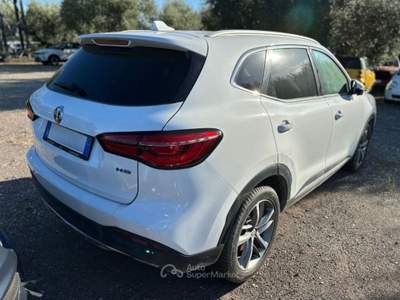 MG HS  - hs 1.5 t luxury Bianco usata Legnano