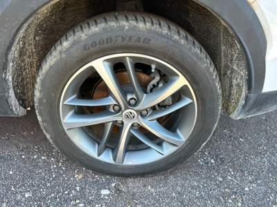 MG HS  - hs 1.5 t luxury Bianco usata Legnano