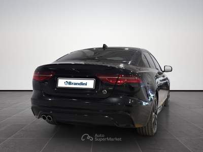 Jaguar XE  2.0d i4 mhev r-dynamic black awd 204cv auto Nero usata Firenze