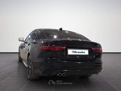 Jaguar XE  2.0d i4 mhev r-dynamic black awd 204cv auto Nero usata Firenze