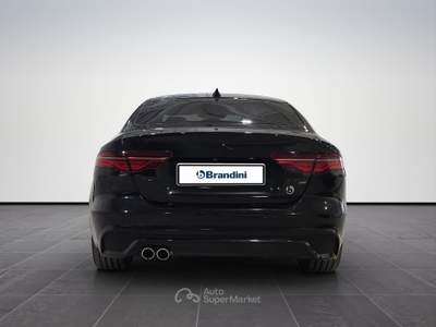 Jaguar XE  2.0d i4 mhev r-dynamic black awd 204cv auto Nero usata Firenze