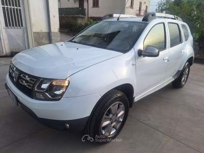 Dacia Duster Dacia duster 1.6 benzina gpl laureate Bianco usata Mirabella Eclano