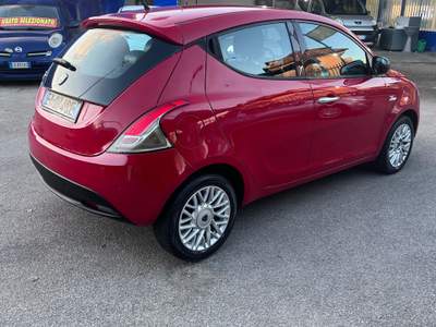 Lancia Ypsilon LOUNGE usata Giugliano in Campania