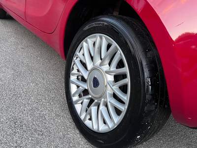 Lancia Ypsilon LOUNGE usata Giugliano in Campania