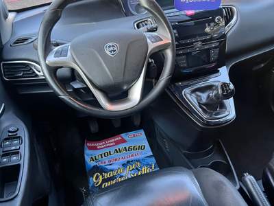 Lancia Ypsilon LOUNGE usata Giugliano in Campania