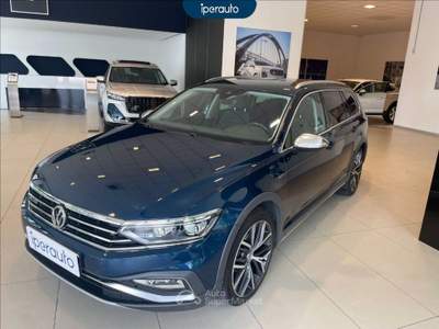Volkswagen Passat Passat alltrack 2.0 tdi 4motion 190cv dsg Blu/Azzurro usata Bergamo
