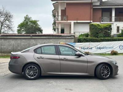 Alfa Romeo Giulia Giulia 2.2 Turbodiesel 150 CV Super Marrone usata Asti