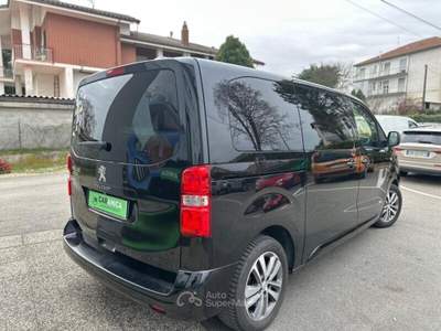 Peugeot Traveller Traveller BlueHDi 140 S&S Standard Business Vip Nero usata Asti