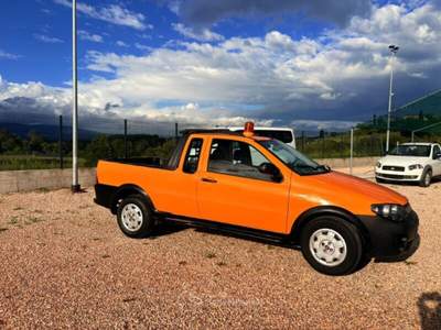 Fiat Strada 1.3 MJT Pick-up Arancione usata Laterina