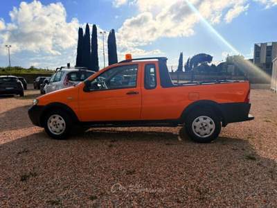 Fiat Strada 1.3 MJT Pick-up Arancione usata Laterina