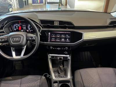 Audi Q3 S tronic Business Advanced usata Montirone
